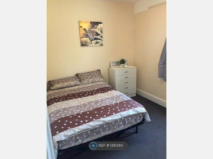 Studio To Rent In Mount Pleasant Road, London, N17