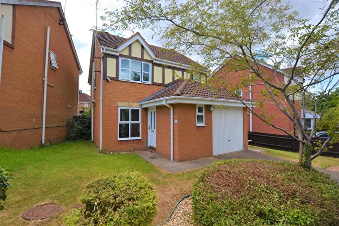 3 Bedroom Detached House To Rent In Harwood Drive, Kettering, NN16