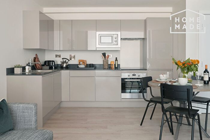 1 Bedroom Apartment To Rent In The Whitmore Collection, B3