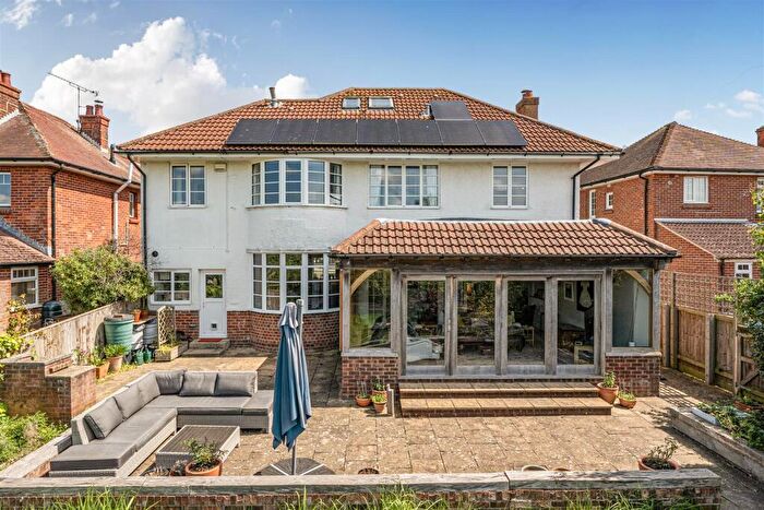 6 Bedroom Detached House For Sale In Crock Lane, Bridport, DT6