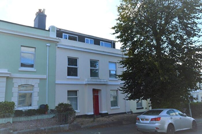 3 Bedroom Apartment To Rent In Haddington Road, Plymouth, PL2