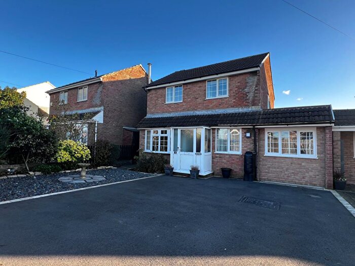 3 Bedroom Detached House For Sale In Fonmon Park Road, Rhoose, CF62