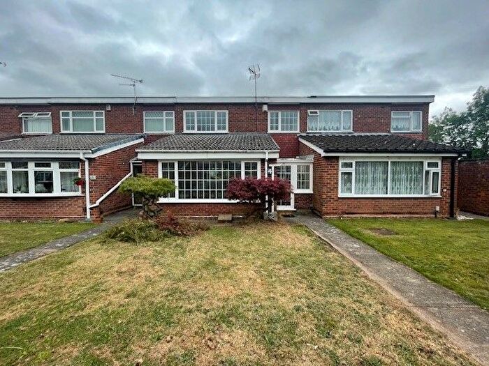 3 Bedroom Property To Rent In Brade Drive, Coventry, CV2