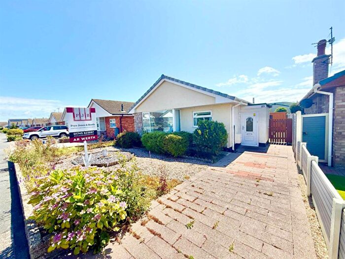 2 Bedroom Detached Bungalow For Sale In Lon Y Cyll, Pensarn, Abergele, LL22