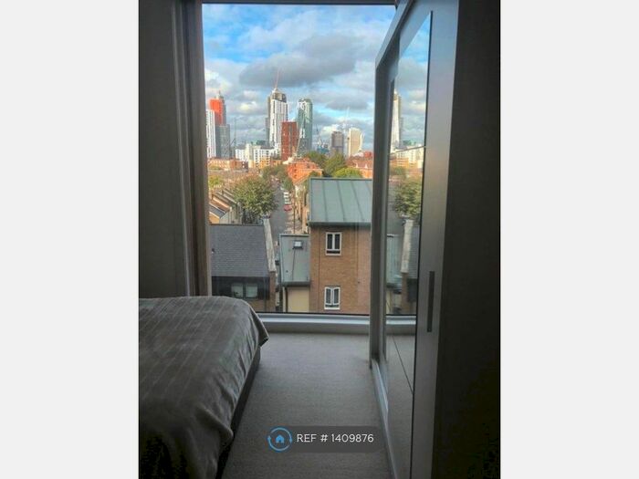 2 Bedroom Flat To Rent In Wandsworth Road, London, SW8