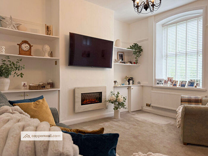 4 Bedroom Terraced House For Sale In Stone Holme Terrace, Crawshawbooth, Rossendale, BB4