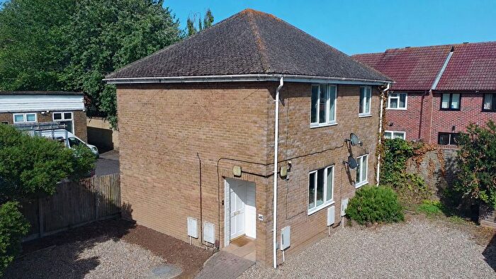 1 Bedroom Detached House For Sale In Holborough Road, A Holborough Road, ME6