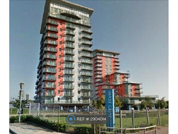 2 Bedroom Flat To Rent In Jigger Mast House, London, SE18
