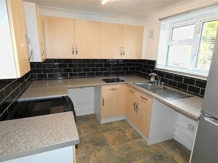 2 Bedroom Flat To Rent In The Brambles, Salisbury, Wiltshire SP1