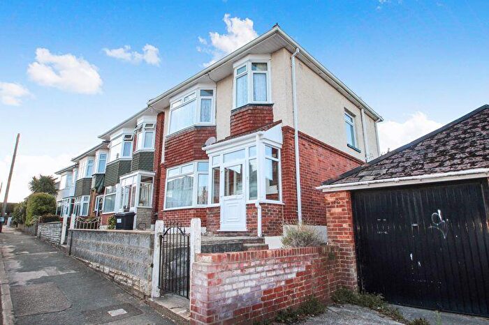 3 Bedroom Detached House To Rent In Detached Family Home, Moordown, BH9