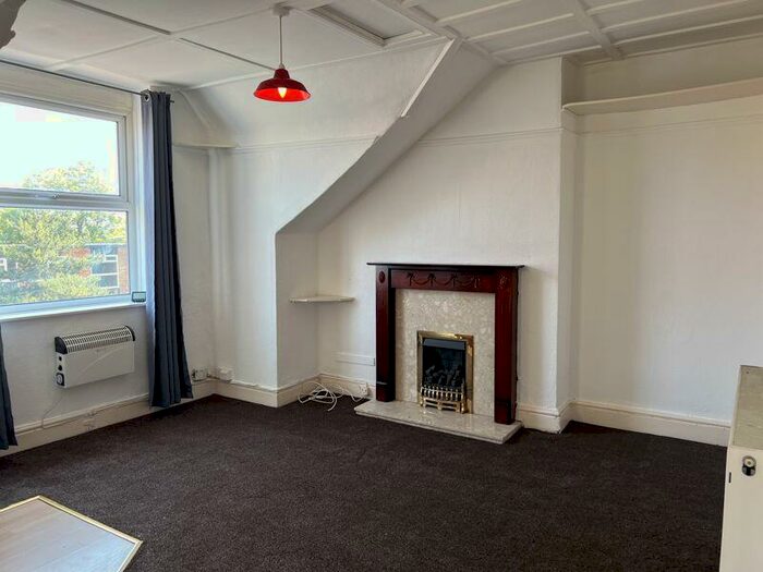 1 Bedroom Flat To Rent In Woodstock Road, Birmingham, B13