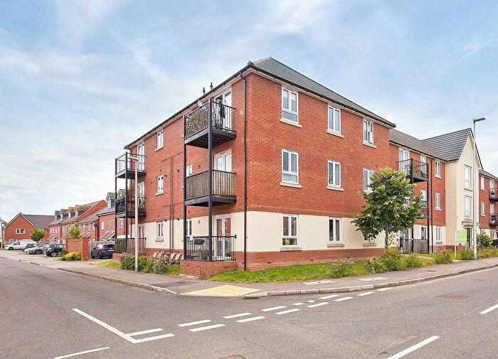 2 Bedroom Flat To Rent In Beke Avenue, Shinfield, Reading, Berkshire, RG2