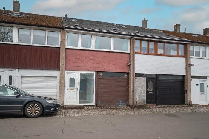 4 Bedroom Terraced House For Sale In C Blake Road, Seafar, Cumbernauld, G67