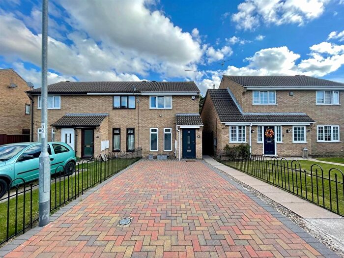 1 Bedroom Property For Sale In Squires Gate, Peterborough, PE4