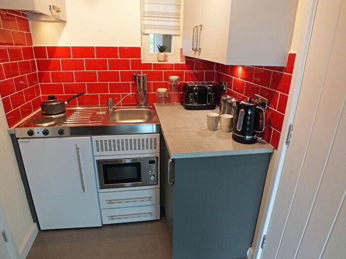 Studio To Rent In Riverside House Student Studios, Cadnam Close Harborne Birmingham, With Bourne Brook Nature Reserve As A Backdrop, B17