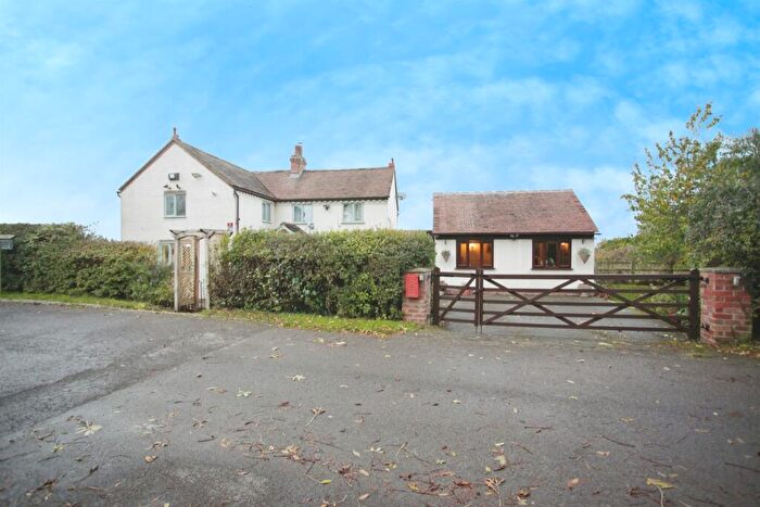 4 Bedroom Detached House For Sale In Wood Lane, Shilton, Coventry, CV7