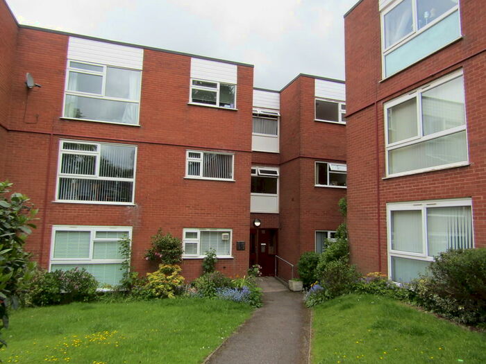 2 Bedroom Apartment To Rent In Walsall Road, Four Oaks, B74