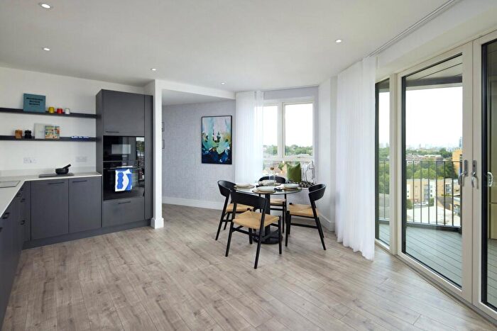 1 Bedroom Flat For Sale In Silver Road, London, SE13