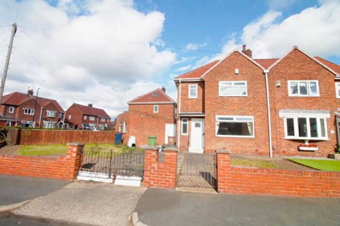 2 Bedroom Semi-Detached House To Rent In Rydal Mount, Castletown, Sunderland, SR5