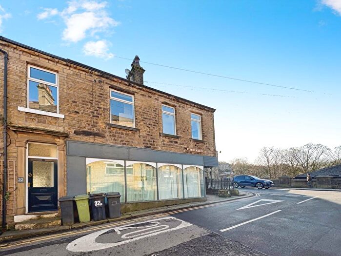 1 Bedroom Apartment To Rent In Bridge Street, Slaithwaite, Huddersfield, West Yorkshire, HD7