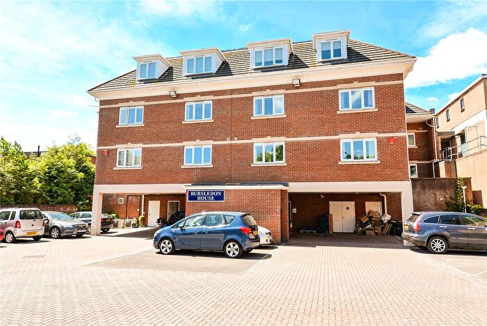 2 Bedroom Flat For Sale In Station Road, New Milton, Hampshire, BH25