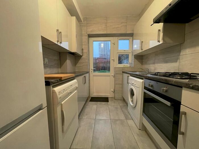 3 Bedroom Terraced House To Rent In Sunleigh Road, Wembley, Middlesex HA0