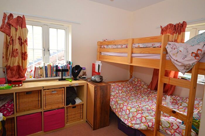 2 Bedroom Detached House To Rent In Waight Close, Salisbury Garden Village, Hatfield, AL10