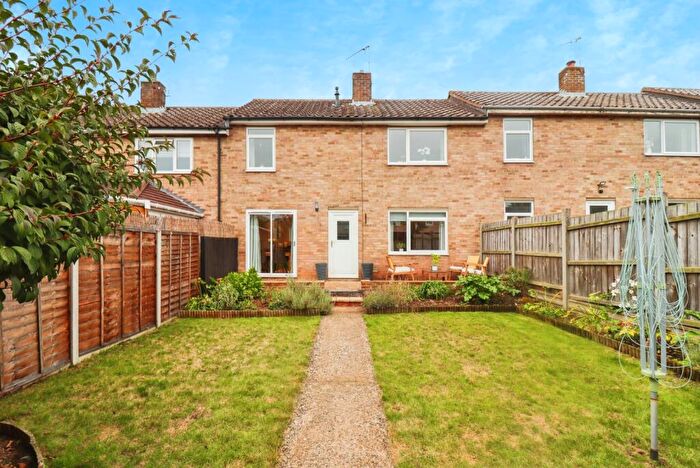 3 Bedroom Terraced House For Sale In Smith Walk, Bury St. Edmunds, Suffolk, IP33