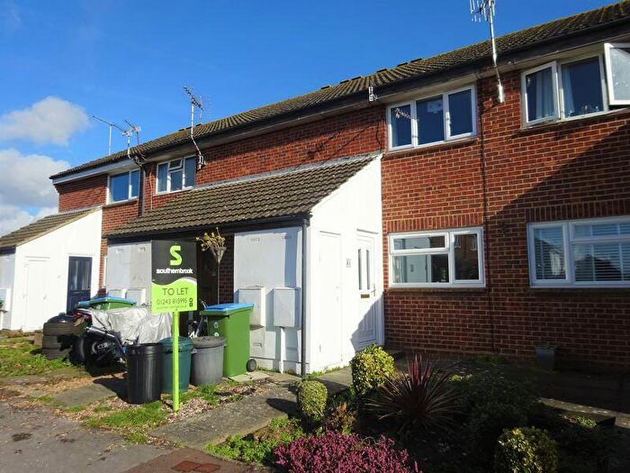 1 Bedroom Flat To Rent In Osprey Gardens, Bognor Regis, PO22