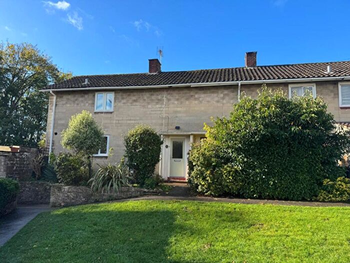 3 Bedroom End Of Terrace House To Rent In Priory Close, Bradford-On-Avon, Wiltshire, BA15