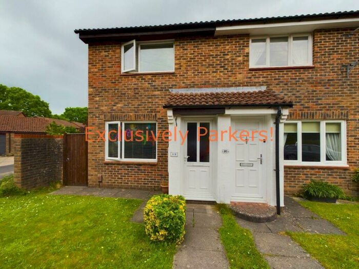 2 Bedroom Terraced House To Rent In Alfred Close, Totton, SO40