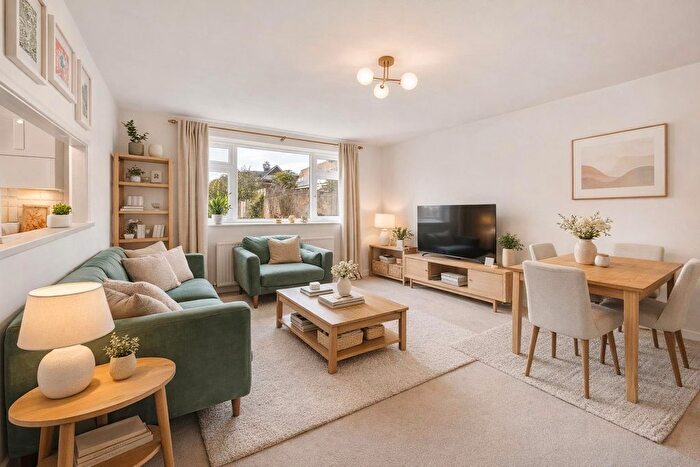 1 Bedroom Flat To Rent In Darlaston Road, Wimbledon, SW19