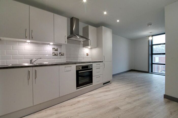 2 Bedroom Flat To Rent In Jq Rise, Goodman Street, Birmingham, B1