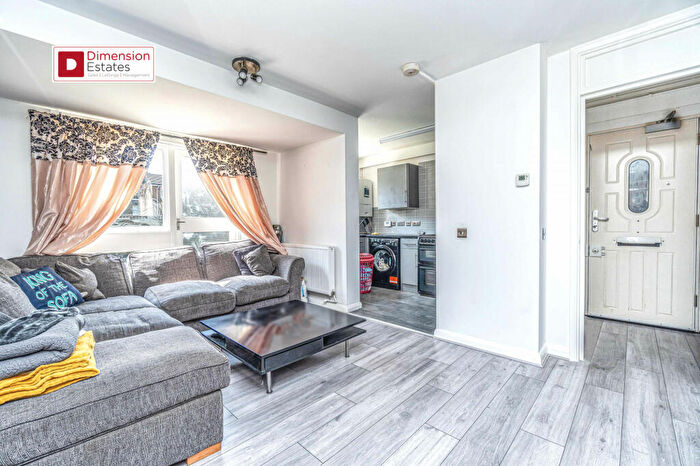 1 Bedroom Flat To Rent In Richmond Road, London Fields, Hackney Central, Dalston, E8