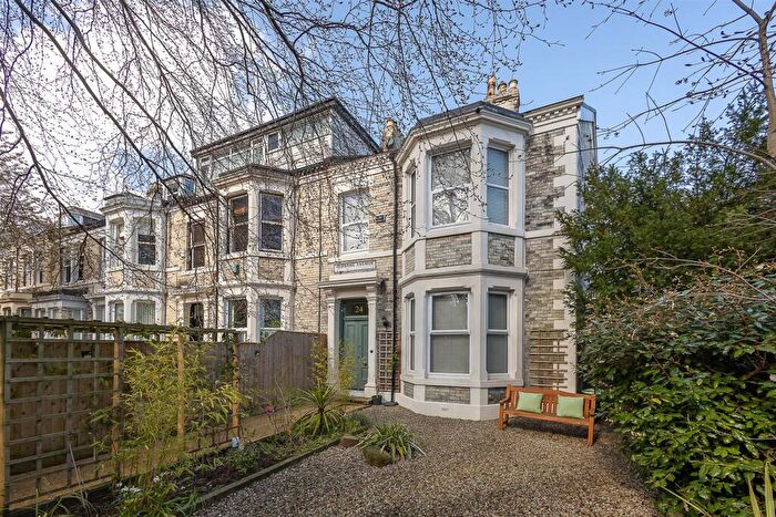 5 Bedroom End Of Terrace House For Sale In Osborne Avenue, Jesmond, Newcastle Upon Tyne, NE2