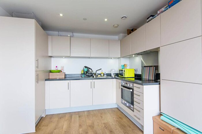 1 Bedroom Flat To Rent In Moro Apartments, Poplar, London, E14