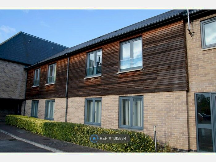 2 Bedroom Flat To Rent In The Hurdles, Brampton, Huntingdon PE28
