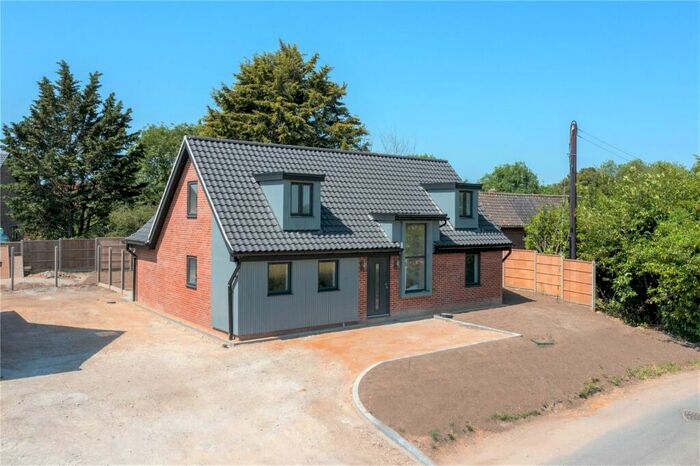 4 Bedroom Detached House For Sale In Grove Road, Banham, Norwich, Norfolk, NR16