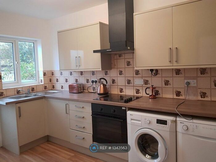 4 Bedroom Terraced House To Rent In Filton Grove, Bristol, BS7