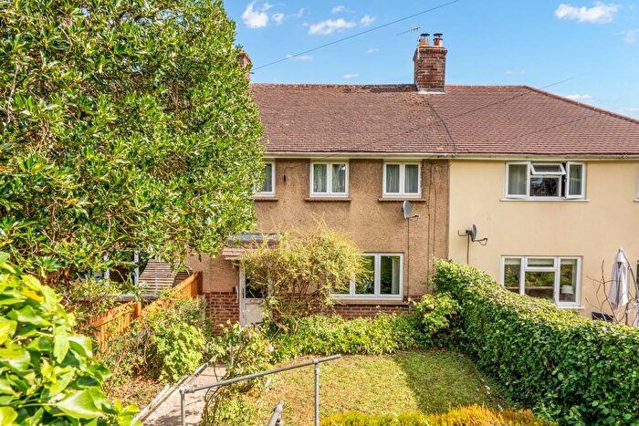 3 Bedroom Terraced House For Sale In Victoria Road, Brimscombe, Stroud, GL5