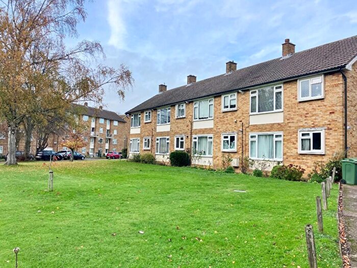 1 Bedroom Maisonette To Rent In Hughenden Road, St. Albans, Hertfordshire, AL4