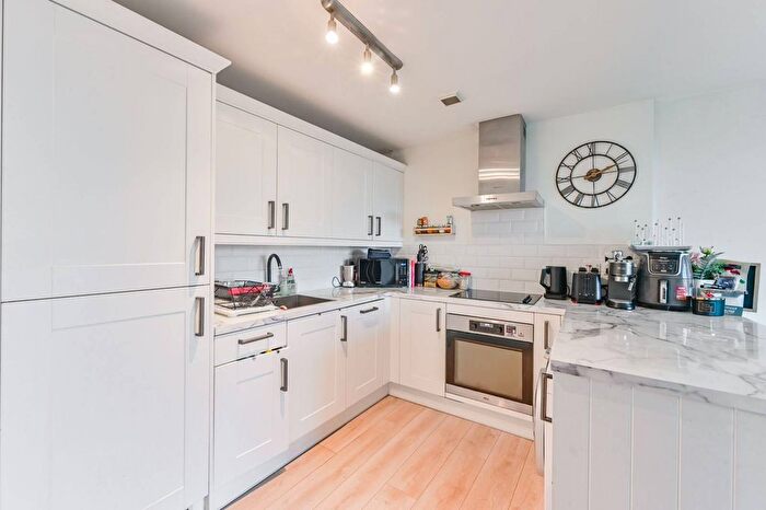 2 Bedroom Flat For Sale In St Georges Wharf, Vauxhall, London, SW8