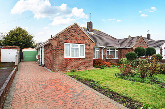 3 Bedroom Bungalow For Sale In Rackham Road, Worthing, West Sussex, BN13