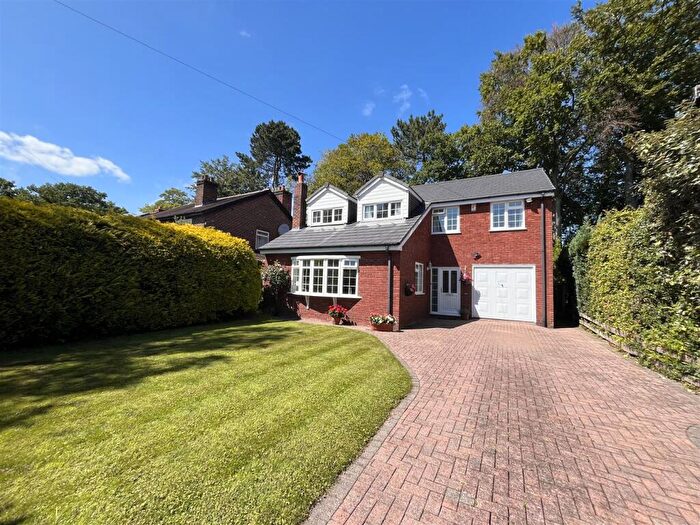 4 Bedroom Detached House For Sale In Bulkeley Road, Handforth, Wilmslow, SK9