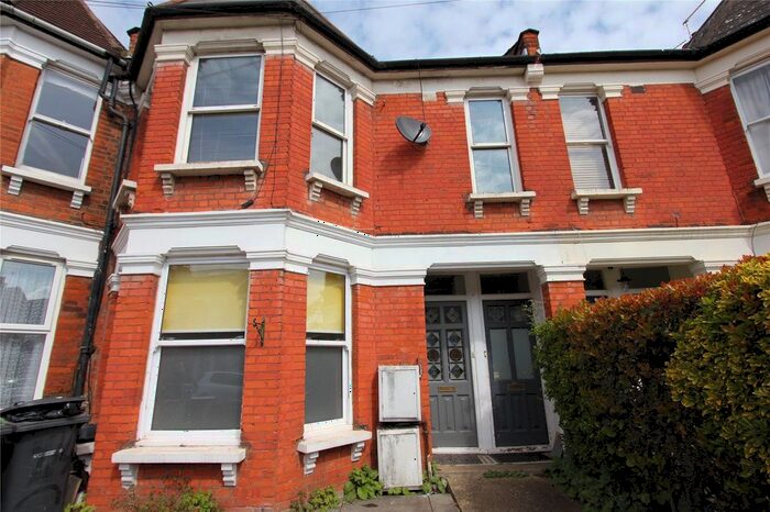 2 Bedroom Flat To Rent In Albert Road, London, N22