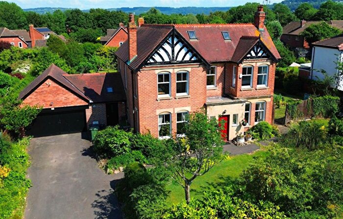 4 Bedroom Detached House For Sale In Green Lane, Hucclecote, Gloucester, GL3