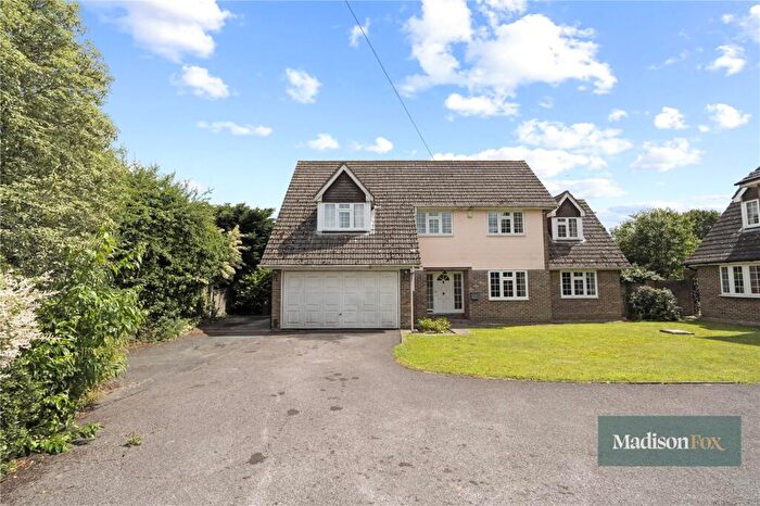 4 Bedroom Detached House For Sale In Ingleby Gardens, Chigwell, Essex, IG7
