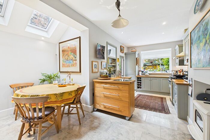 3 Bedroom Terraced House For Sale In Sycamore Terrace, York, YO30