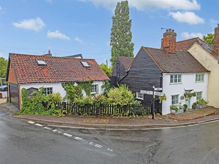 5 Bedroom House For Sale In Bridge Road, Moreton, CM5