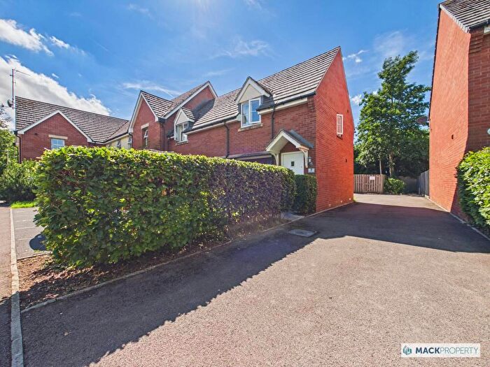 2 Bedroom Apartment To Rent In Appleyard Close, Cheltenham, GL51